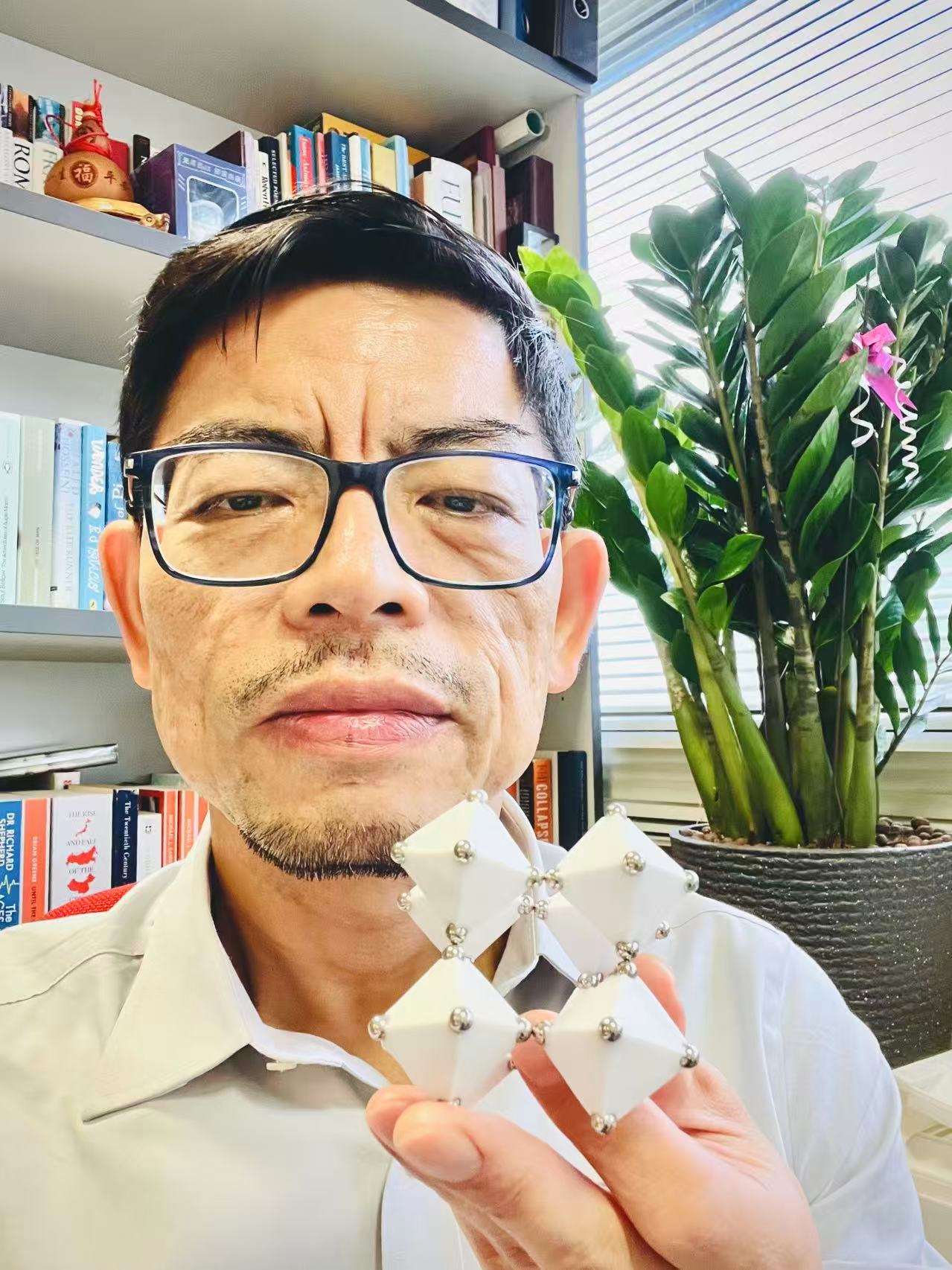 Professor Tom Wu